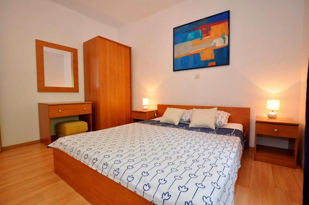 Apartmani Martinovka 德朗西斯 外观 照片