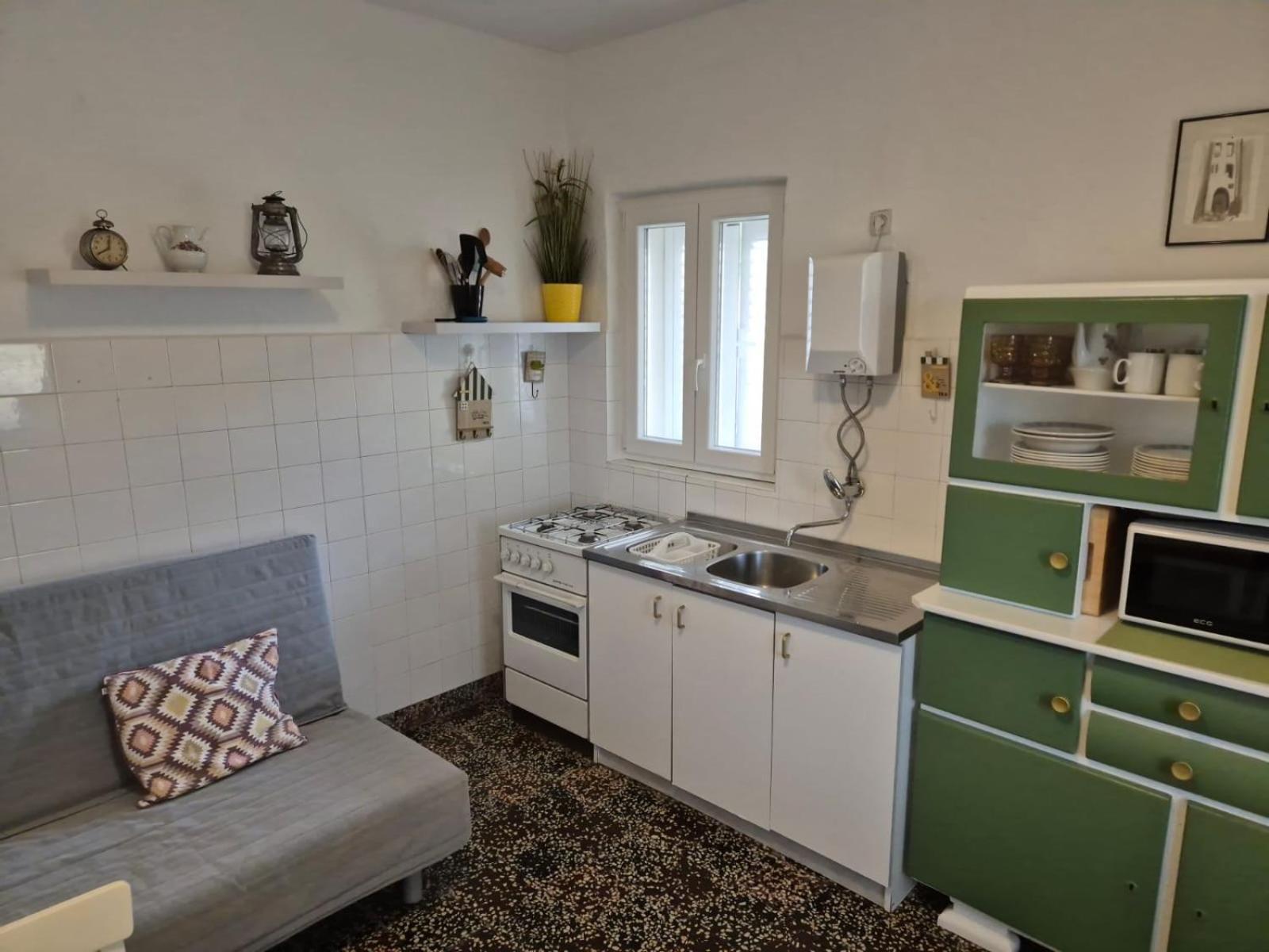 Apartmani Martinovka 德朗西斯 外观 照片