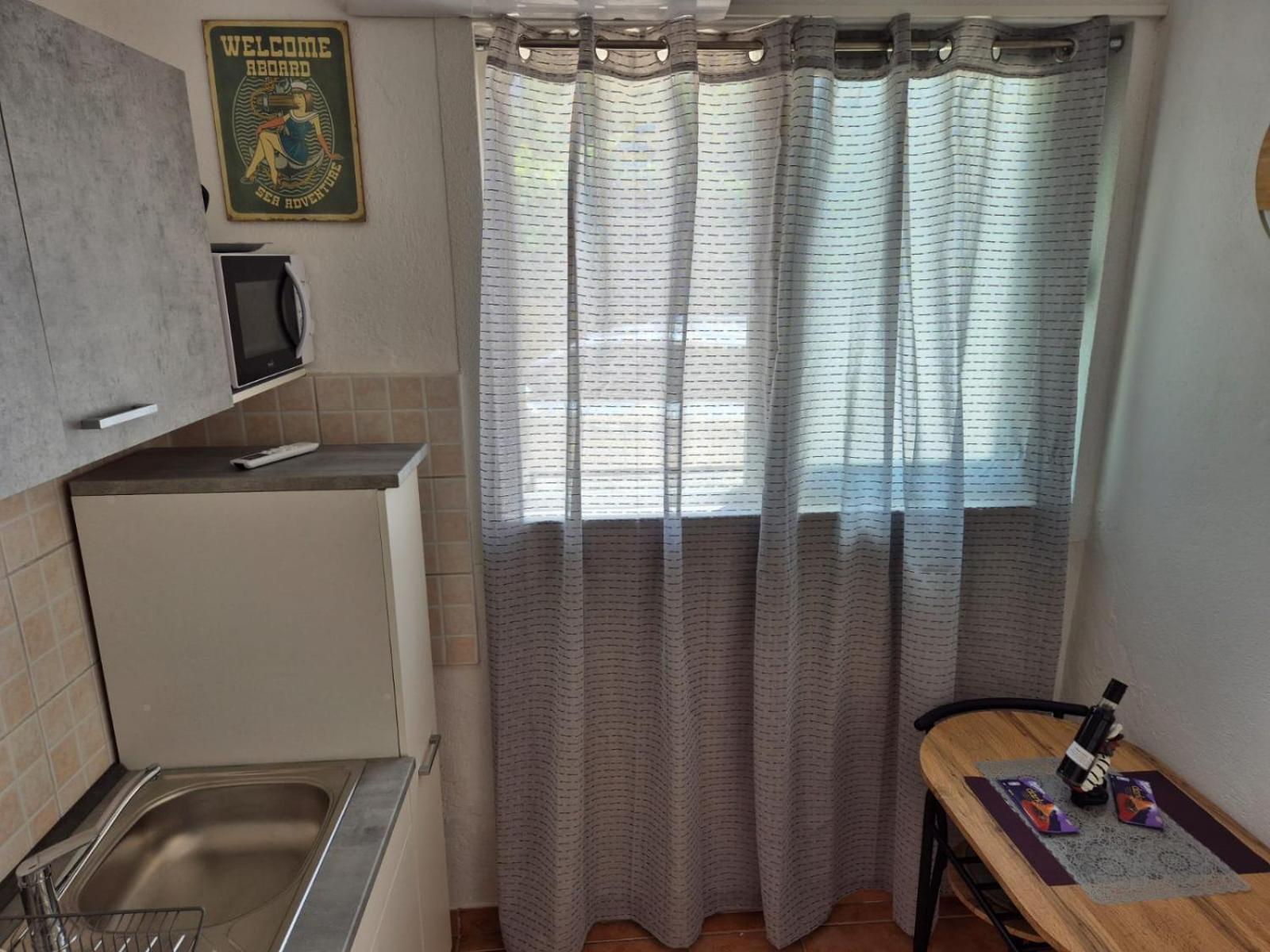 Apartmani Martinovka 德朗西斯 外观 照片